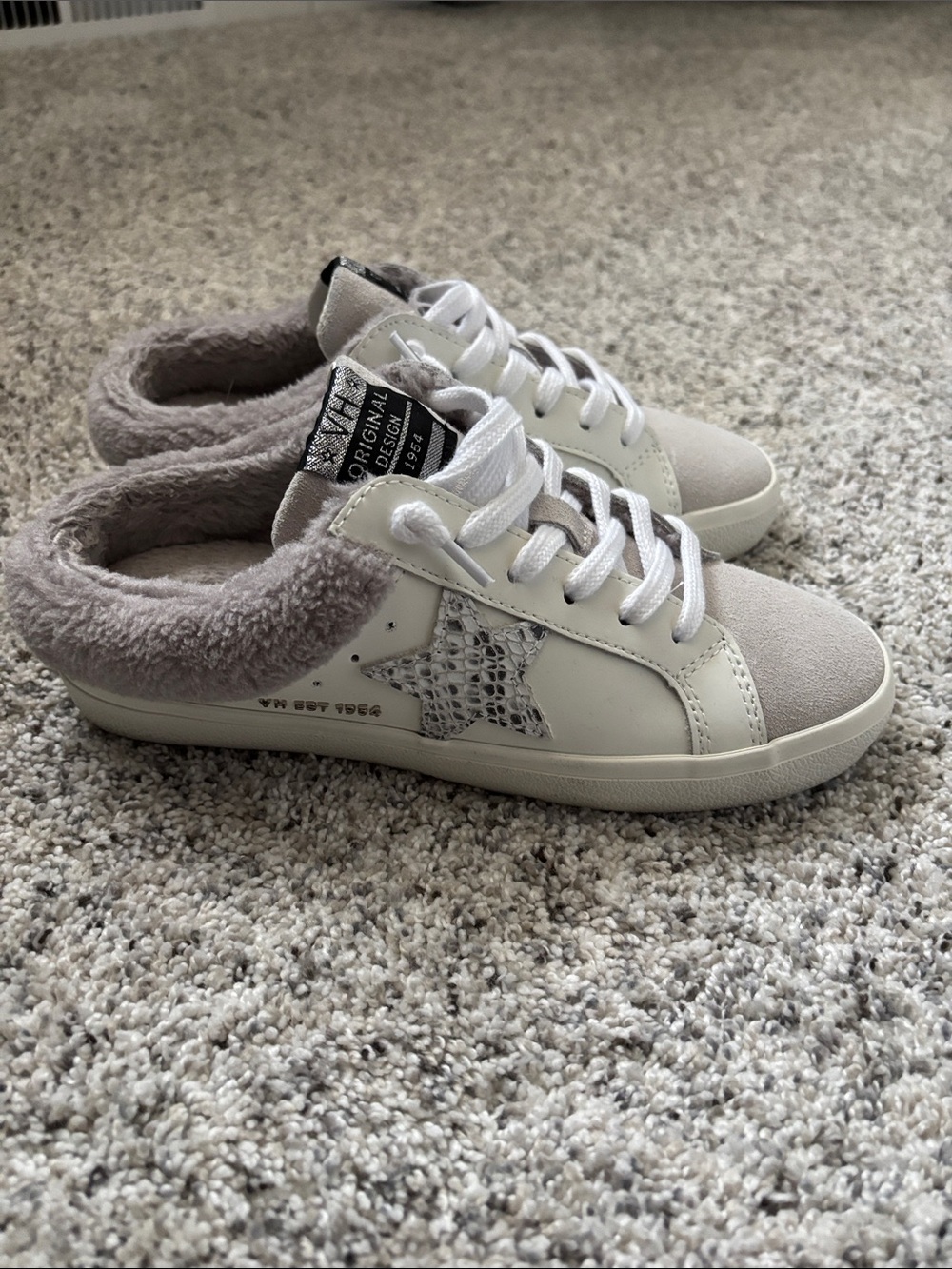 Vintage Havana Hearty slip on fur lined sneakers 6.5
